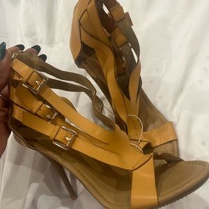 Size 11 Peanutbutter Heels